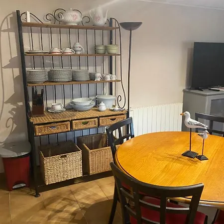 La Maison D'en Face *