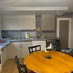 La Maison D'en Face *