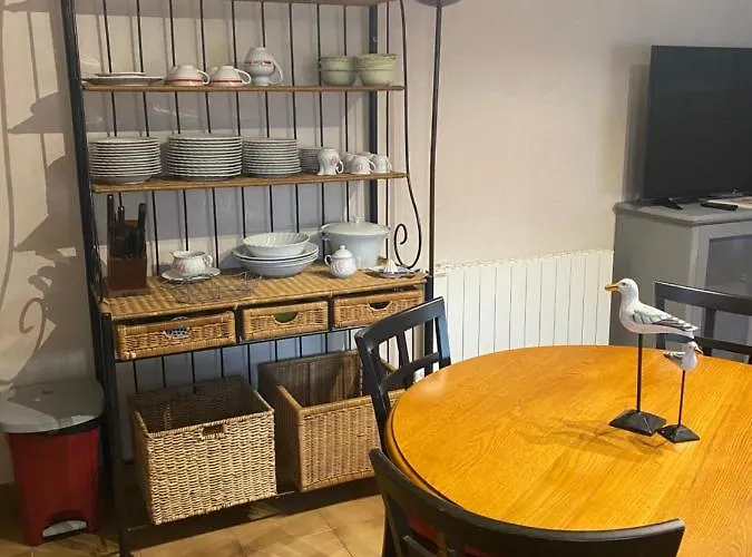 La Maison D'en Face *