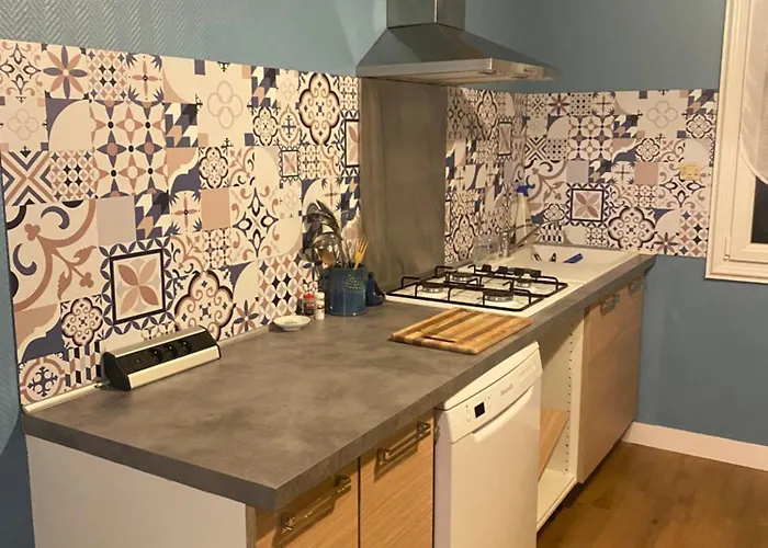 La Maison D'en Face *